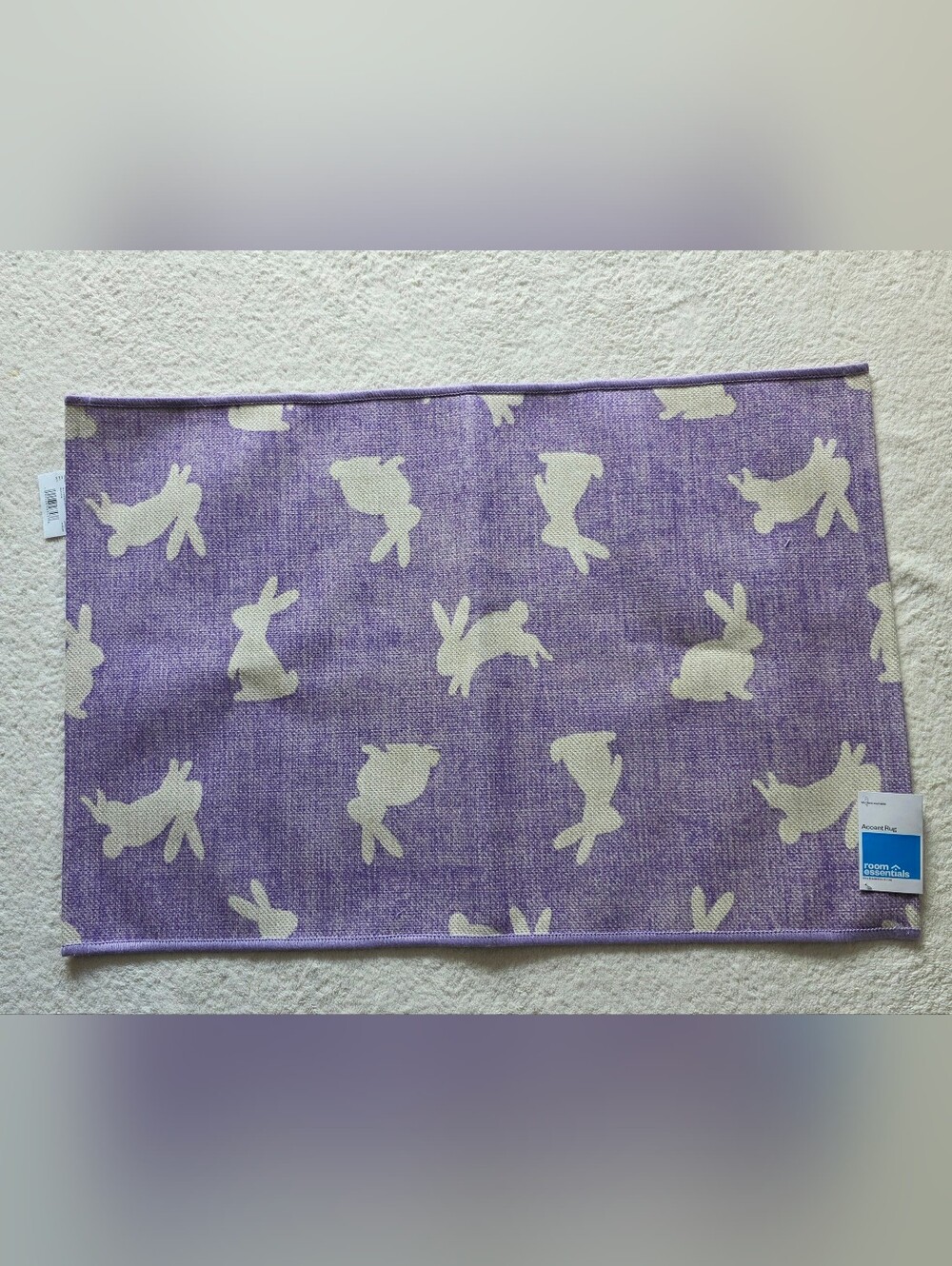 New Room Essentials Easter Bunnies Scatter Leaping Accent Rug Lilac 24" × 36"